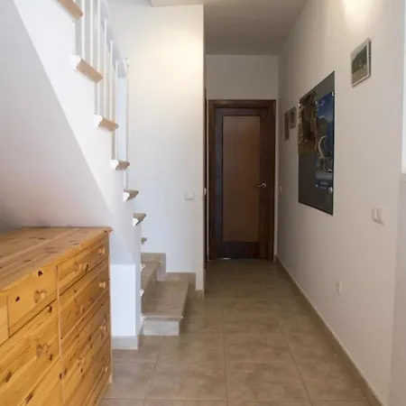 Modernes Mit Terrasse Und Balkon *