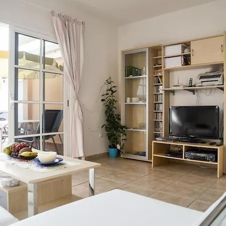 Modernes Mit Terrasse Und Balkon Caleta De Fuste
