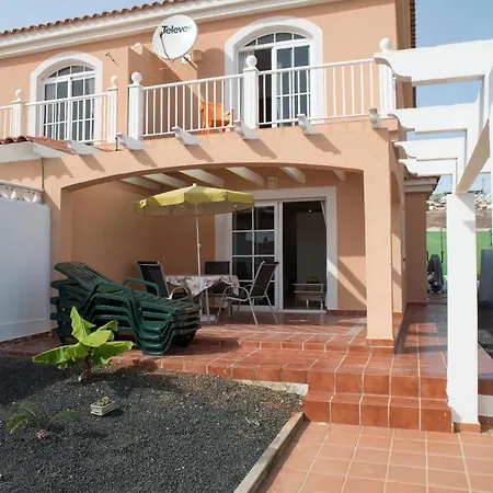 Casa vacanze Modernes Mit Terrasse Und Balkon *